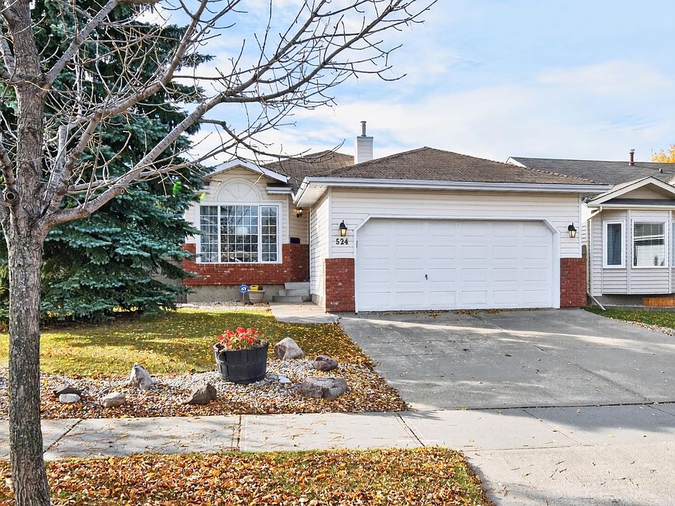 1st image of 524 Rainbow Cres
