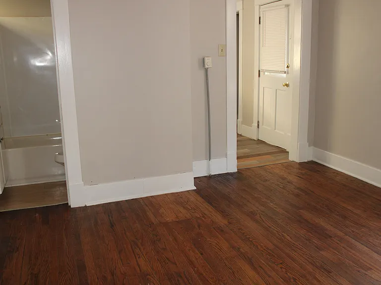 713 Pottawatomie St — Photo 7