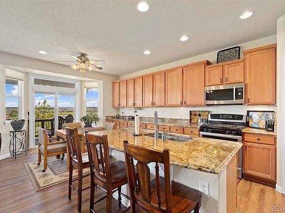 3rd image of 11690 Yellow Daisy Drive