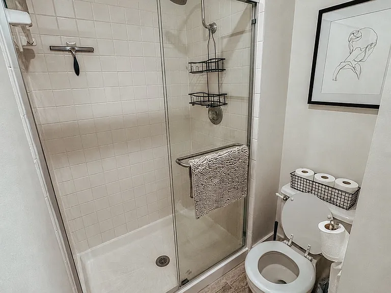 8133 Swarner Dr — Photo 14