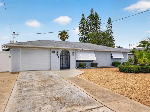 13626 Jennita Dr, Hudson, FL 34667