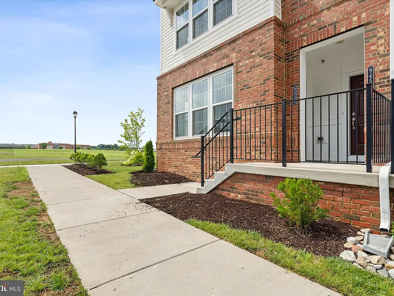 9454 James Macgowan Ln #447 — Photo 40