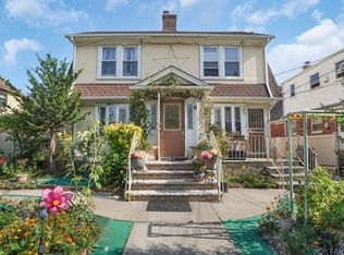 22226 93rd Ave, Jamaica, NY 11428