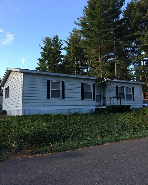 2nd image of 1 Jonathan Ln