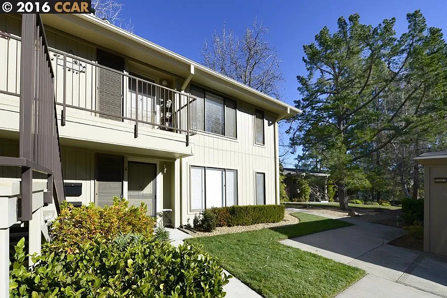 1324 Canyonwood Ct APT 3 photo 1
