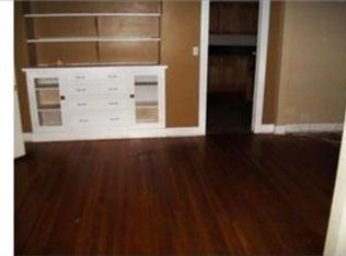 475 W Alvarado St, Pomona, CA 91768