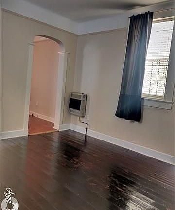 4th image of 3017 Orleans Ave