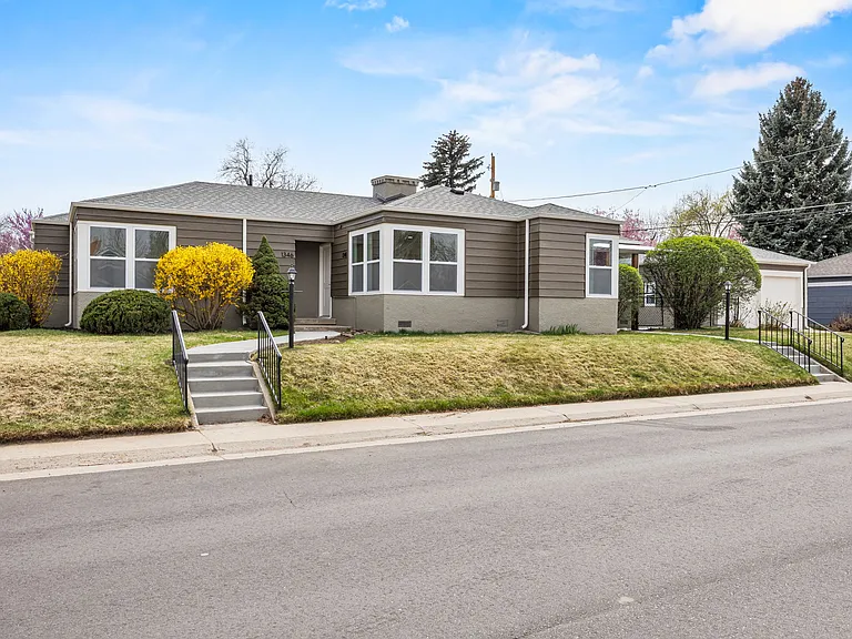 1340 E Vassar Ave — Photo 23