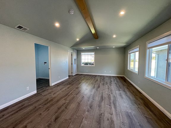 IMG_4387~photo_03112025