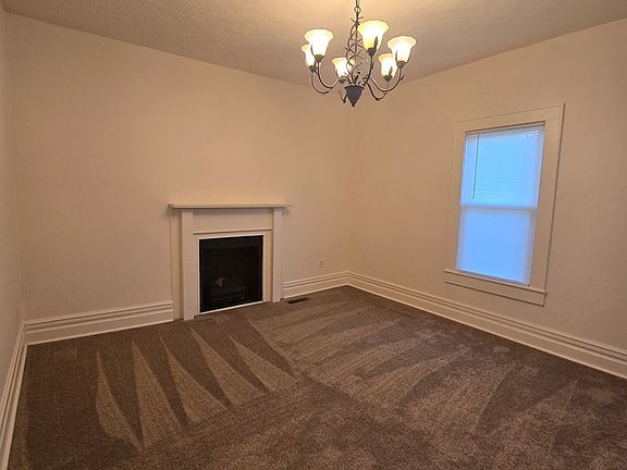 5th image of 213 Ridge Ave