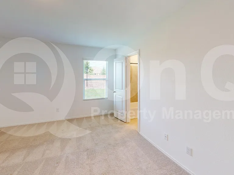 7205 Gray Wolf Ln — Photo 10