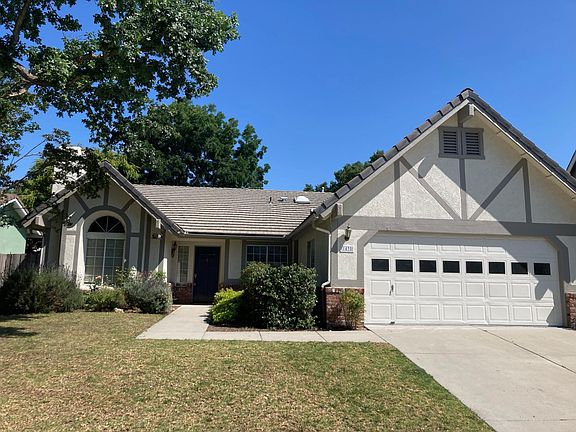 2nd image of 1435 Aarhus Dr
