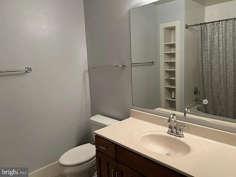 1200 N Hartford St #507 — Photo 13