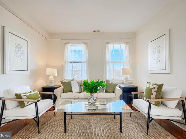 903 W University Pkwy Unit 402, Baltimore, MD 21210