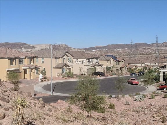 4th image of 908 Soaring Moon Dr