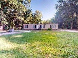 601 Treeside Dr, Hartsville, SC 29550