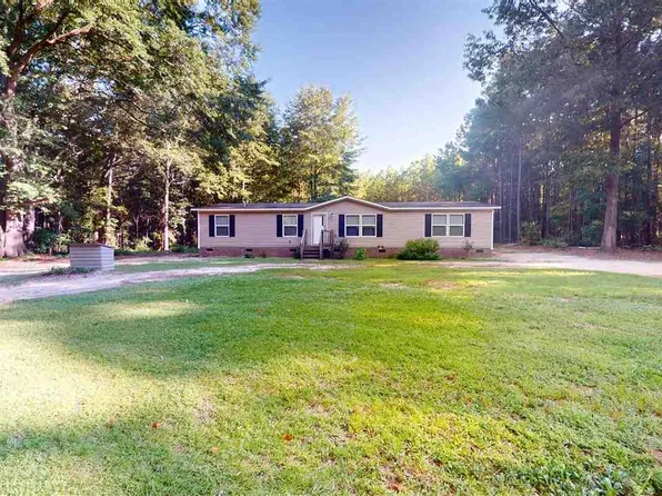601 Treeside Dr, Hartsville, SC 29550