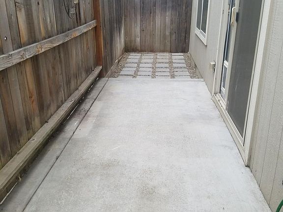 3rd image of 1299 Clearsprings Dr