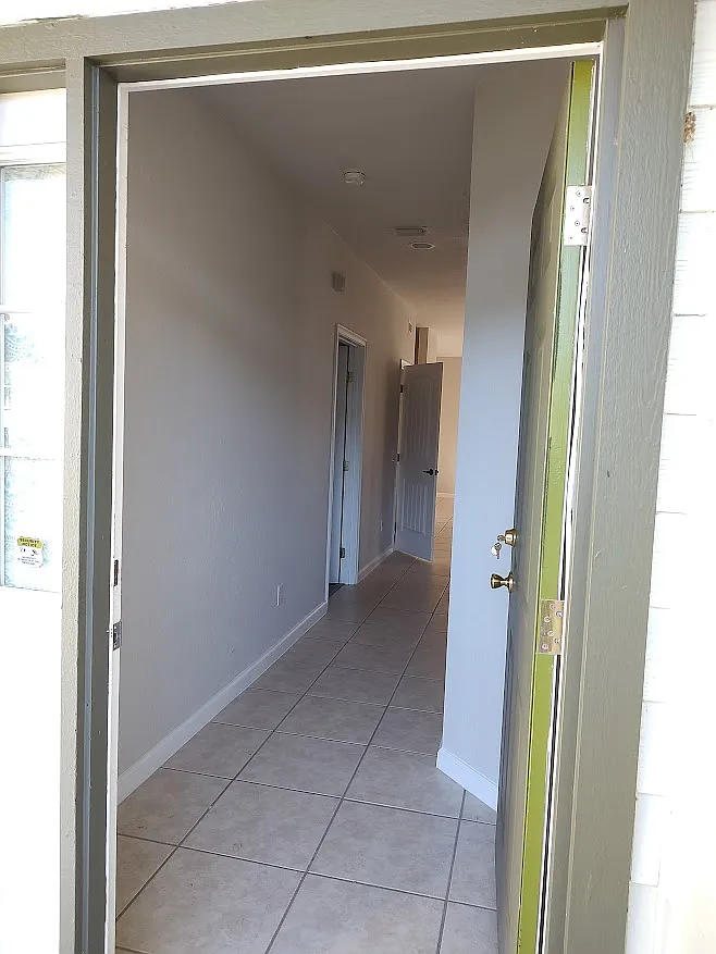 2 bed, 1143 sqft, $1,300 — Photo 2