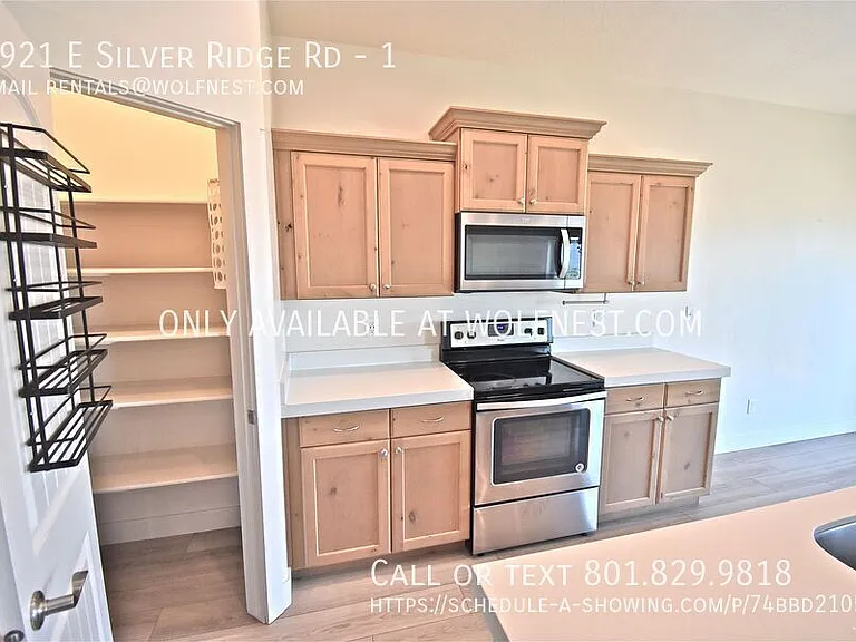 4921 E Silver Ridge Rd #1 — Photo 8