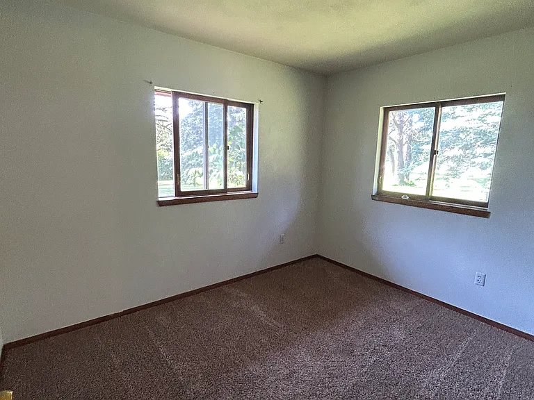 2274 W Glenview Dr #2 — Photo 7
