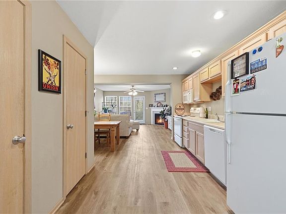 3rd image of 8614 NE 98th Ct