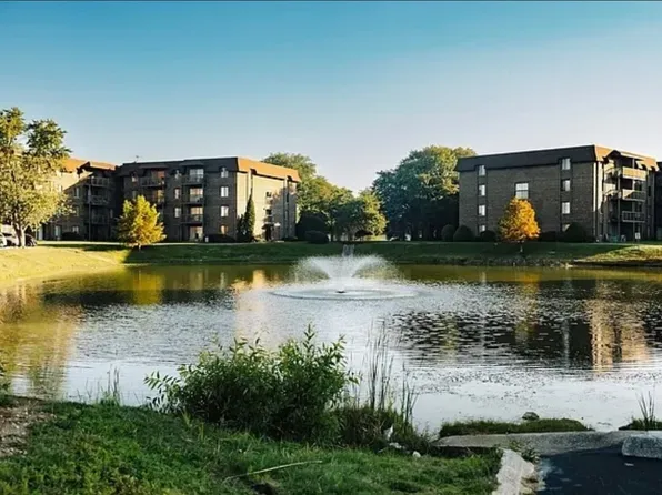 840 Elder Rd #A305, Homewood, IL 60430