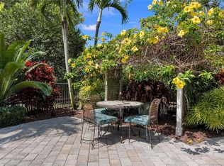 213 SW Palm Cove Dr, Palm City, FL 34990