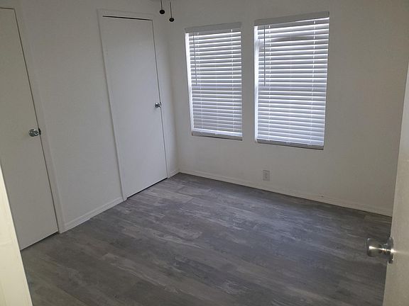2nd image of 2032 E Cabot Dr