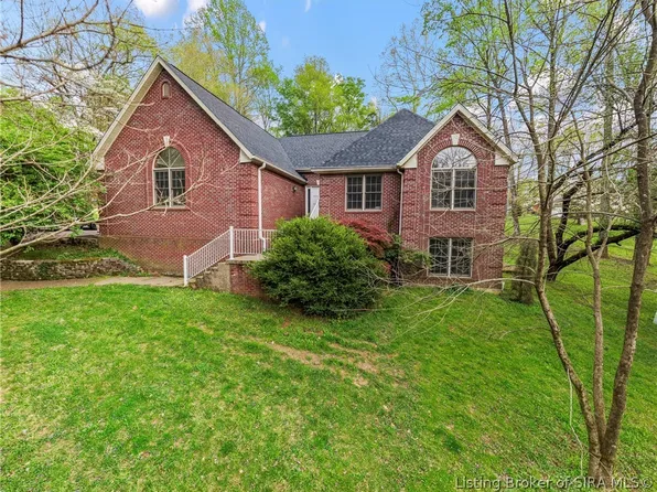 7490 Cunningham Sarles Road, Borden, IN 47106