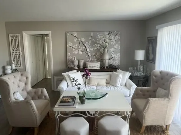21 W Via Marina Ct #7, Marina Del Rey, CA 90292