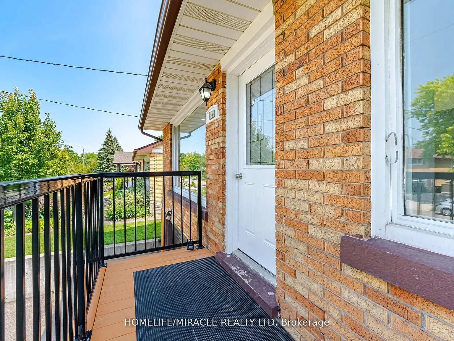 3 bed, $2,600 — Photo 4
