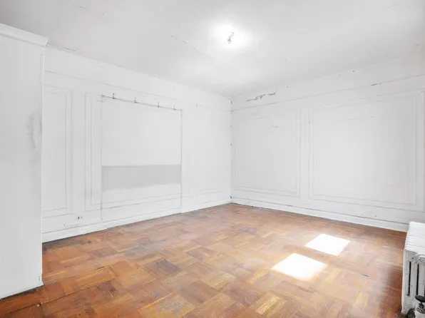 105 Bennett Avenue 36B image 3 of 14