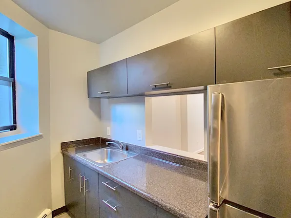 1509 Lexington Avenue image 8 of 23