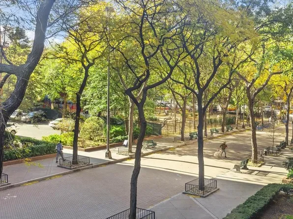 1619 Third Avenue image 13 of 13
