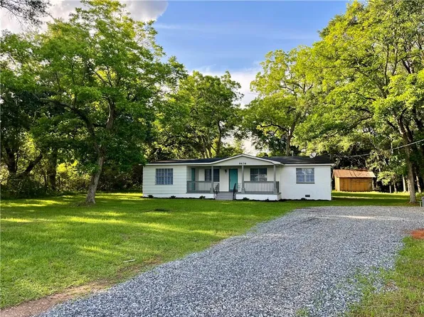 8636 Boe Rd, Irvington, AL 36544