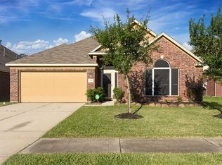 7614 Paprika Ln, Baytown, TX 77521