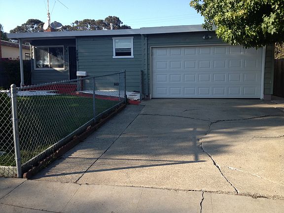 2nd image of 2949 Gilma Dr