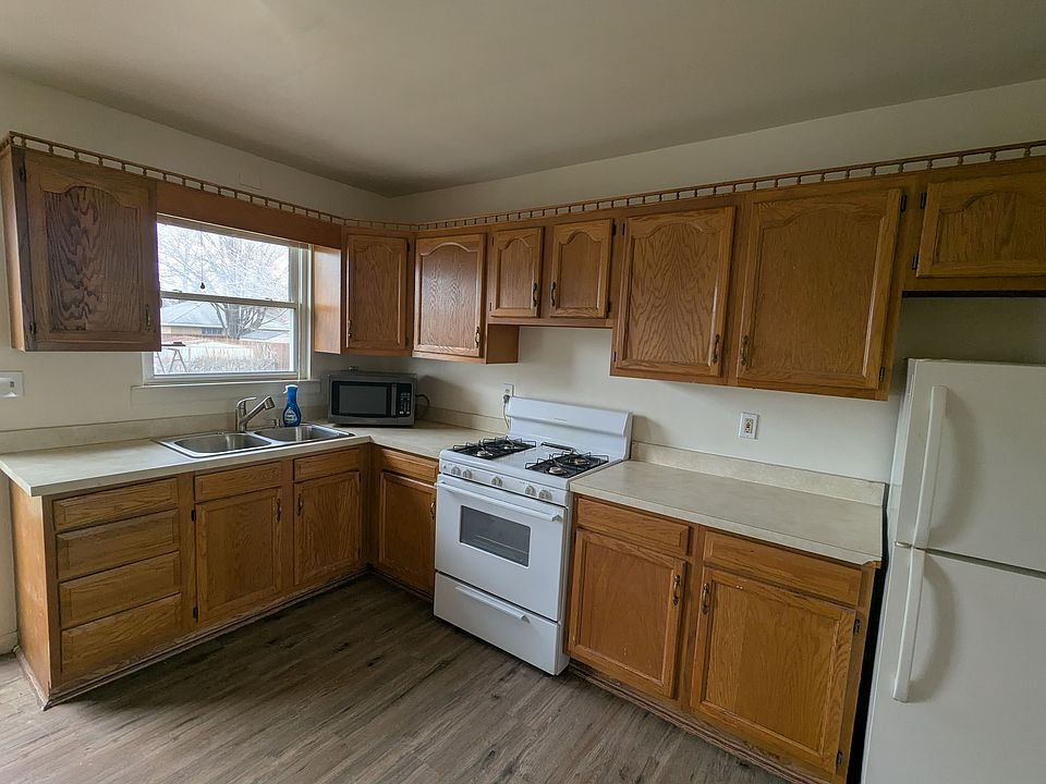 1st image of 2317 Kosciuszko Ave