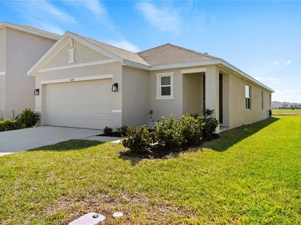 6250 Wandering Willow Dr, Wesley Chapel, FL 33545