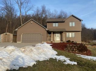 10206 Highway 14, Mazomanie, WI 53560