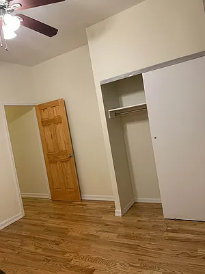 Rented by Abba Realty Associates INC | media 8