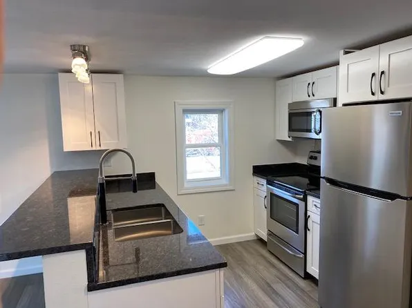 825 16th St N #1/2, Virginia, MN 55792