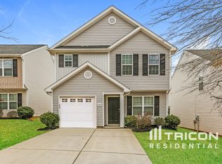 4725 Brewer Dr, Charlotte, NC 28208