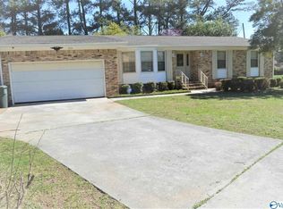 3335 Farriss Dr NW, Huntsville, AL 35810