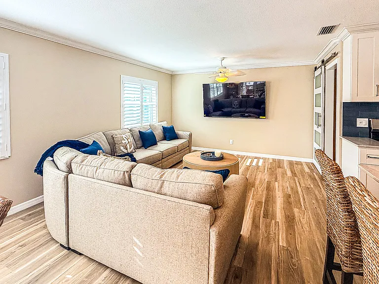1900 Benjamin Franklin Dr #VILLA3 — Photo 10