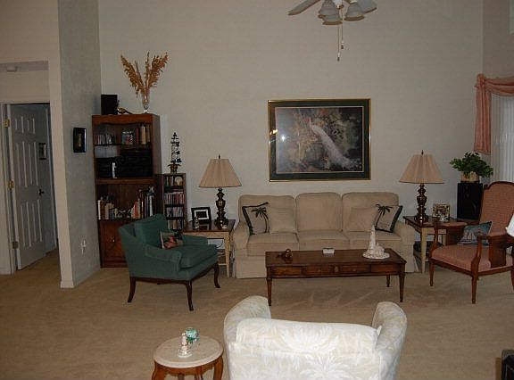 3rd image of 16 San Jose Dr