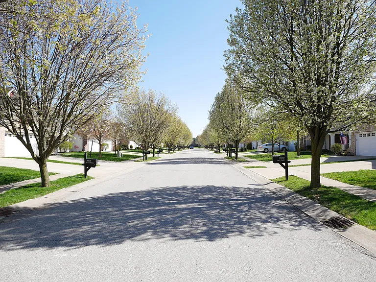 16841 Loch Cir #1 — Photo 12