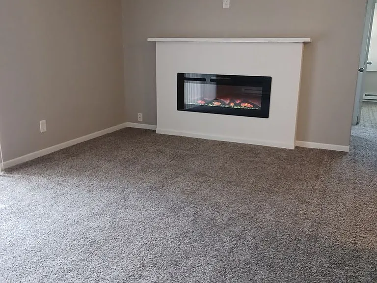 ONE & TWO BEDROOM APARTMENTS IN ANKENY! — Photo 34