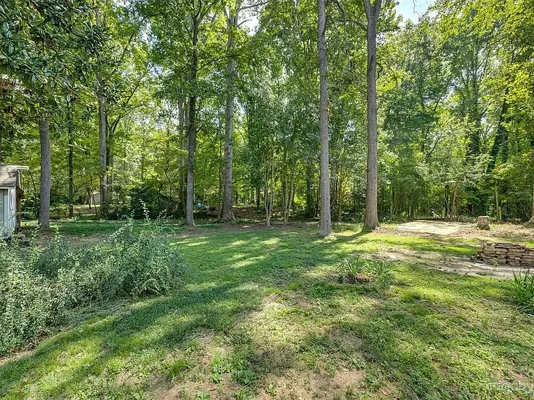 7 Park Dr — Photo 29